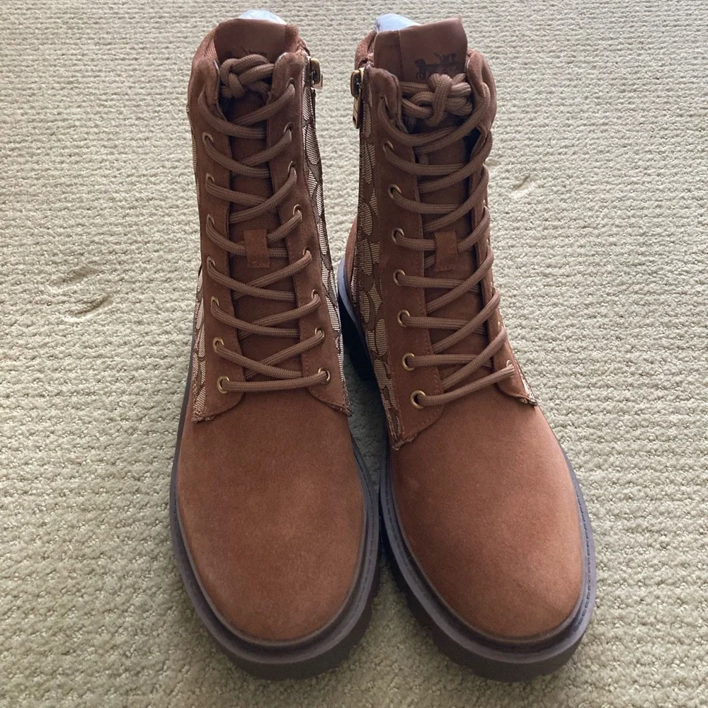 NWT COACH KHAKI SIGNATURE JACQUARD CITYSOLE BOOT